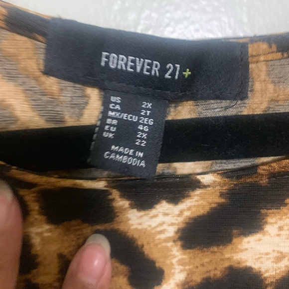 Forever 21 blouse - Picture 3 of 4